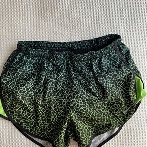 ‼️MOVING‼️Must go🚨 Patterned Nike Running shorts